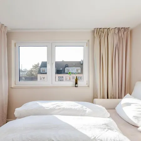 Charming Top-floor Apartment Dusseldorf